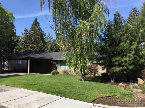 851 NE 8th St, Bend, OR 97701 photo 3