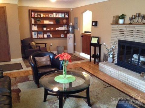 851 NE 8th St, Bend, OR 97701 photo 11