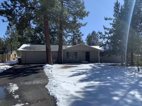 61114 Echo Hollow Rd, Bend, OR 97702 photo 1