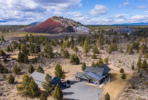 22017 Quebec Ct, Bend, OR 97702 photo 1