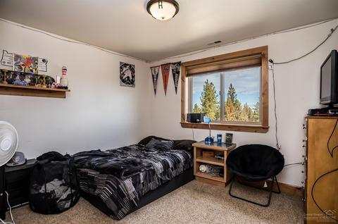22017 Quebec Ct, Bend, OR 97702 photo 22