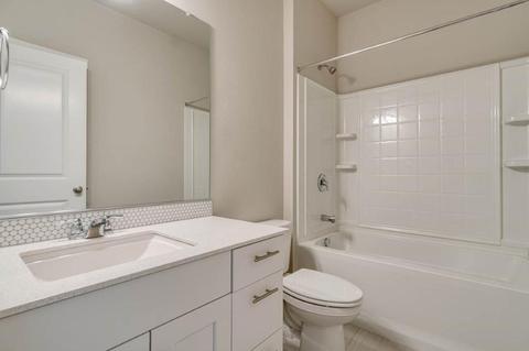 21158 SE Thomas Dr, Bend, OR 97702 photo 16