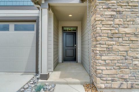 21158 SE Thomas Dr, Bend, OR 97702 photo 2
