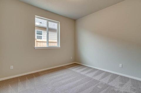 21158 SE Thomas Dr, Bend, OR 97702 photo 14