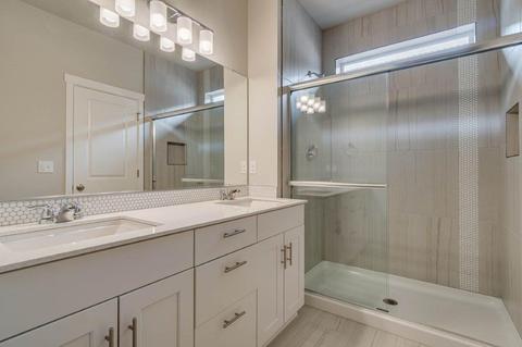 21158 SE Thomas Dr, Bend, OR 97702 photo 13