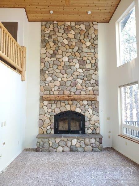 51801 Pine Loop Dr, La Pine, OR 97739 photo 5