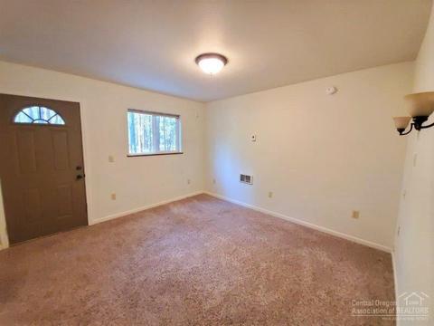 51801 Pine Loop Dr, La Pine, OR 97739 photo 10