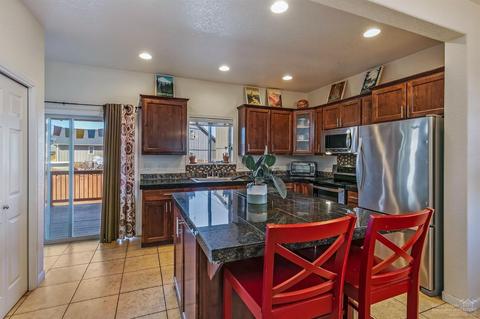 62071 Wolcott Pl, Bend, OR 97701 photo 5
