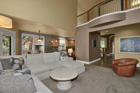 689 NW Powell Butte Loop, Bend, OR 97703 photo 13