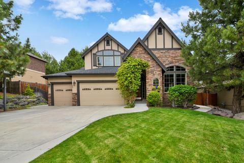 689 NW Powell Butte Loop, Bend, OR 97703 photo 2