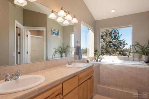 3341 NE Stonebrook Loop, Bend, OR 97701 photo 16
