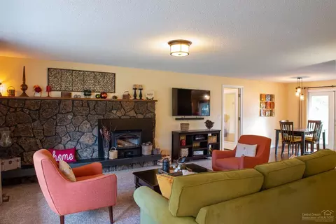1627 NE Matson Rd NE, Bend, OR 97701 photo 6