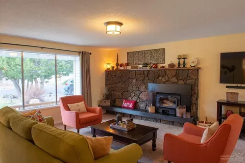1627 NE Matson Rd NE, Bend, OR 97701 photo 5