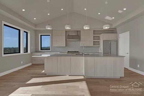 19187 Gateway Loop, Bend, OR 97702 photo 7