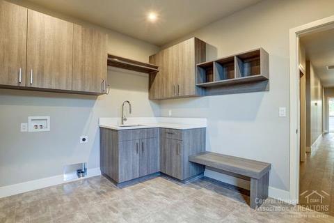19163 Gateway Loop, Bend, OR 97702 photo 14