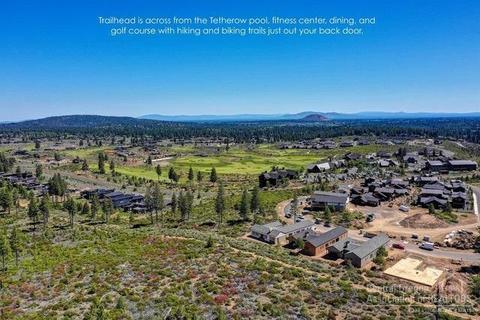 19163 Gateway Loop, Bend, OR 97702 photo 2