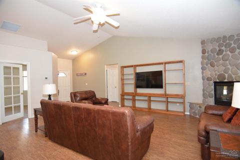 16869 Downey, Bend, OR 97707 photo 9