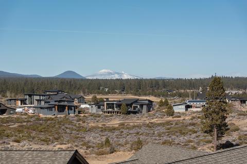 19385 Alianna Loop, Bend, OR 97702 photo 22