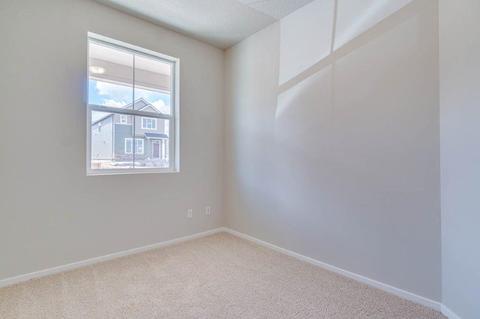 21162 SE Thomas Dr, Bend, OR 97702 photo 5