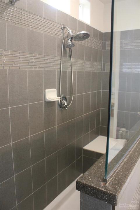 19260 Cherokee Rd, Bend, OR 97702 photo 14