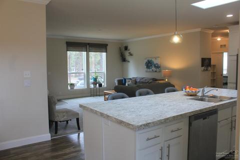 19260 Cherokee Rd, Bend, OR 97702 photo 6