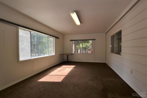60176 Agate Rd, Bend, OR 97702 photo 4