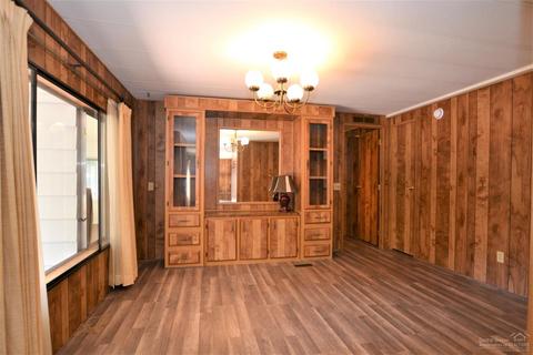 60176 Agate Rd, Bend, OR 97702 photo 8