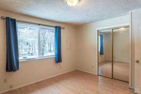 17412 Darin Ln, Bend, OR 97707 photo 9