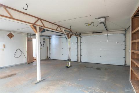 17412 Darin Ln, Bend, OR 97707 photo 15