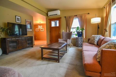14844 Doubletree, Sisters, OR 97759 photo 3