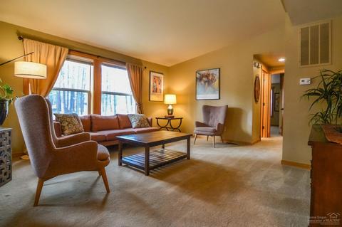 14844 Doubletree, Sisters, OR 97759 photo 4