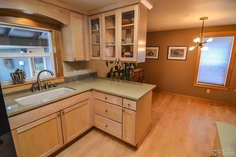 14844 Doubletree, Sisters, OR 97759 photo 9
