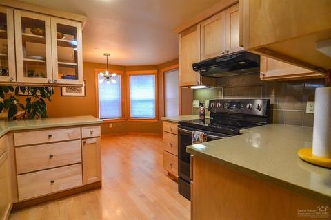 14844 Doubletree, Sisters, OR 97759 photo 7