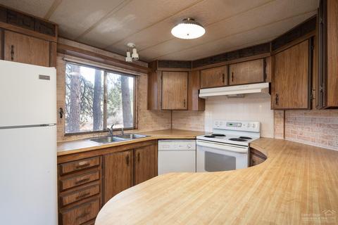 59936 Cheyenne Rd, Bend, OR 97702 photo 5