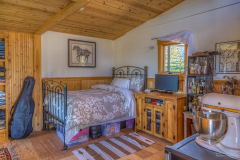 64855 Collins Rd, Bend, OR 97703 photo 22