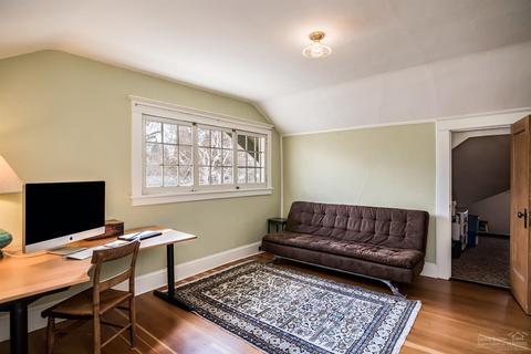 1436 NW 3rd St, Bend, OR 97703 photo 11