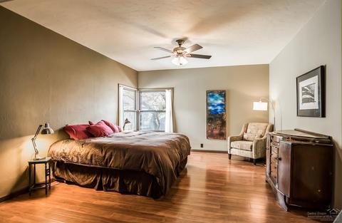 1436 NW 3rd St, Bend, OR 97703 photo 8