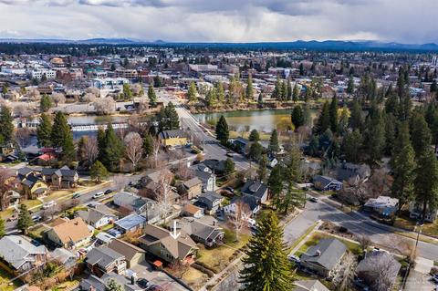 1436 NW 3rd St, Bend, OR 97703 photo 28