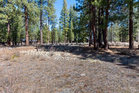 56149 Sable Rock Loop, Bend, OR 97707 photo 3