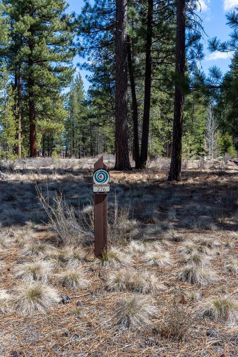 56149 Sable Rock Loop, Bend, OR 97707 photo 2