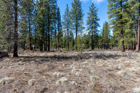 56149 Sable Rock Loop, Bend, OR 97707 photo 8