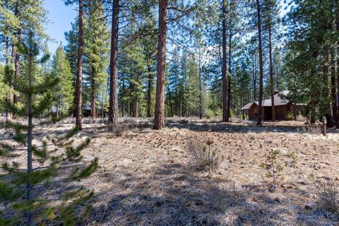 56149 Sable Rock Loop, Bend, OR 97707 photo 4