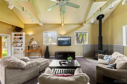 19005 Couch Market Rd, Bend, OR 97703 photo 16