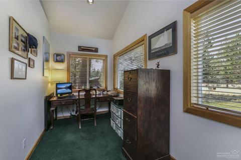 63313 Silverado Dr, Bend, OR 97703 photo 12