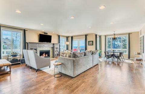 896 NW Stonepine Dr, Bend, OR 97703 photo 4