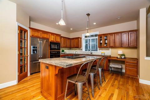 19334 Brookside Way, Bend, OR 97702 photo 8