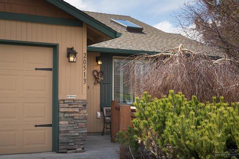 20513 Prospector Loop, Bend, OR 97702 photo 3