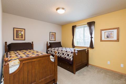 20513 Prospector Loop, Bend, OR 97702 photo 14
