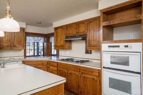 21565 Dale, Bend, OR 97701 photo 9