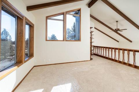 21565 Dale, Bend, OR 97701 photo 13